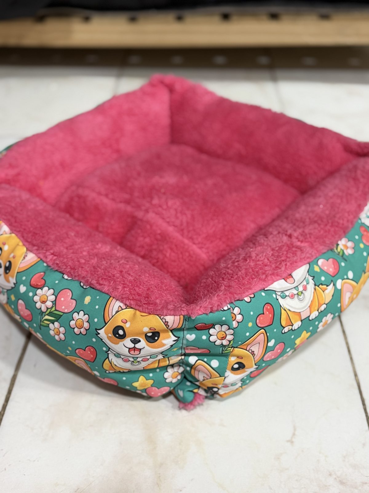 Cucha Cuadrada Rosa Estampada